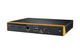 6th Generation Intel® Core™ U series Fanless Signage Player with Triple Independent Display Support