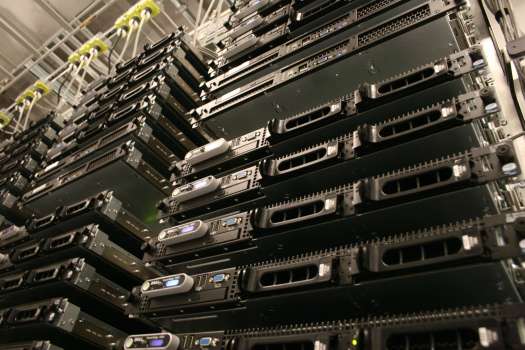 Сервери та системи зберігання НРE