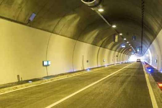 Рішенне для моніторингу та управління швидкісними автомагістралями в Китаї