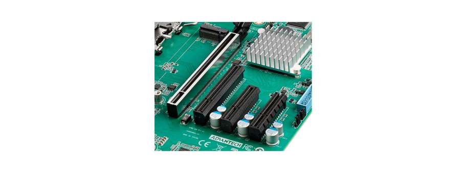 Материнська плата на процесорах Intel® 12-го покоління Core™ (Alder Lake-S) i9/i7/i5/i3 LGA1700, MicroATX з 2 DP++/HDMI/eDP, 1 GbE LAN, 3х 2.5GbE LAN, 8 портів USB 3.2, 1 порт USB 3.2 Type-C , 6 COM Advantech AIMB-588