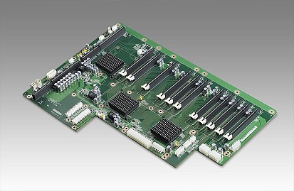 Отличительные особенности объединительных плат PCI Express PCE-5B12-00 и PCE-7B17-00